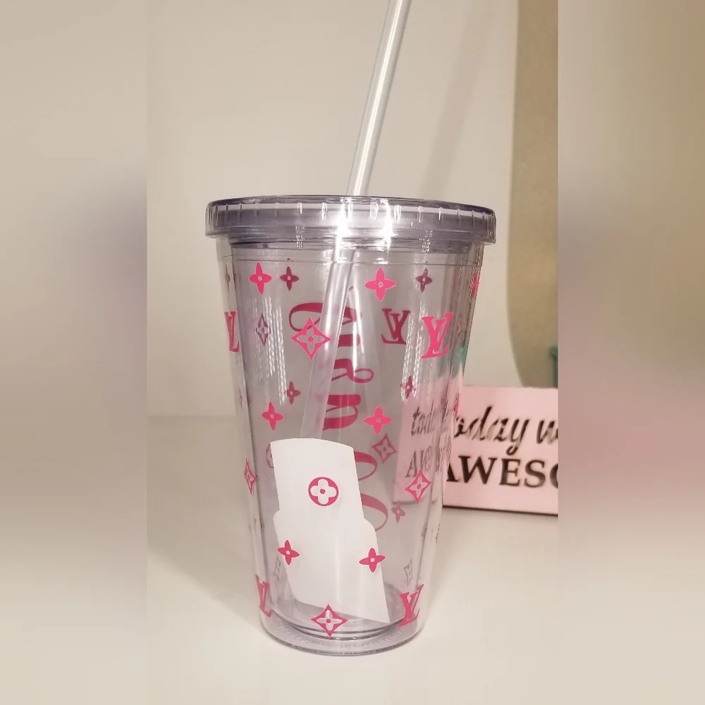 *NWT* Personalized ''Shannon'' Tumbler